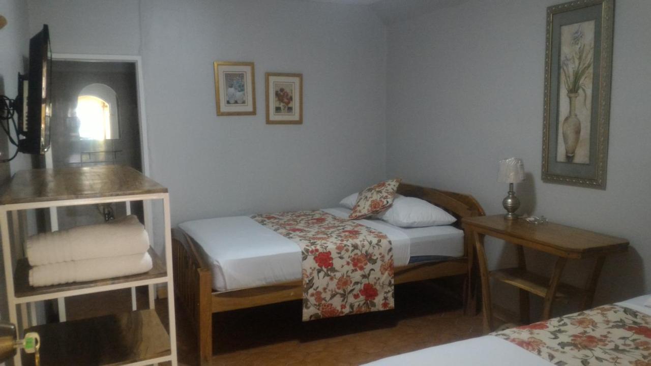 Hotel Royal Chateau Сан Хуан дел Сур Екстериор снимка